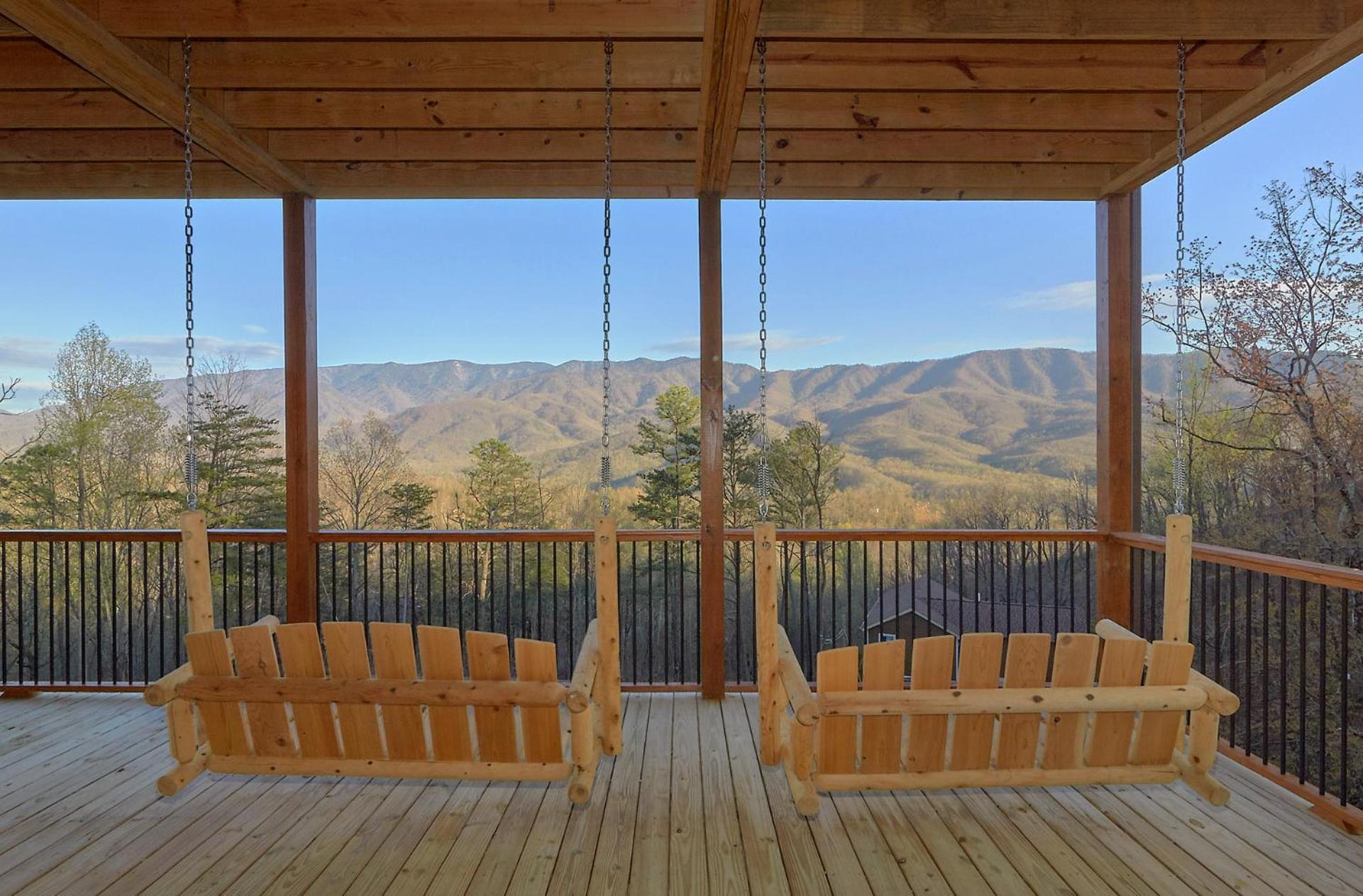 Misty Mountain Adventure Lodge 蓋特林堡 外观 照片